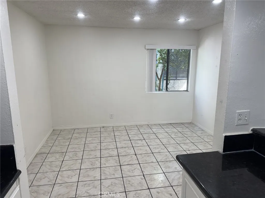 Additional image 6 of 8847 Willis Avenue Unit B5, Panorama City, CA 91402