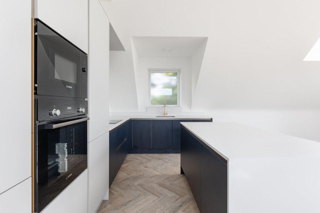 Additional image 8 of 2 bed flat for saleBenson Road, Stratford Upon Avon, Warwickshire CV37