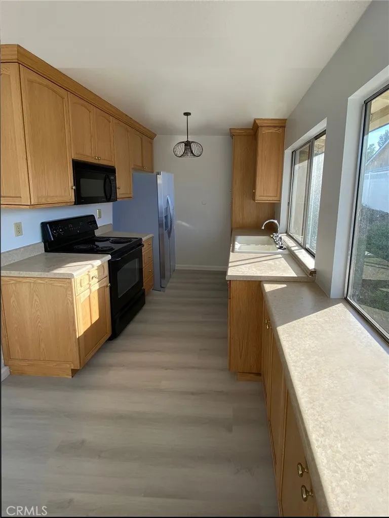 Additional image 30 of 19724 Avenue Of The Oaks, Newhall, CA 91321