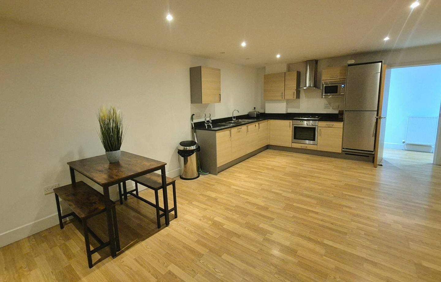 1 Bed Flat, Tanner Street, SE1, N1 7GU