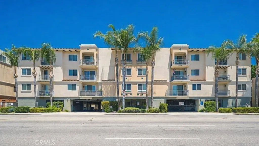 Additional image 7 of 13941 Sherman Way Unit 205, Van Nuys, CA 91405