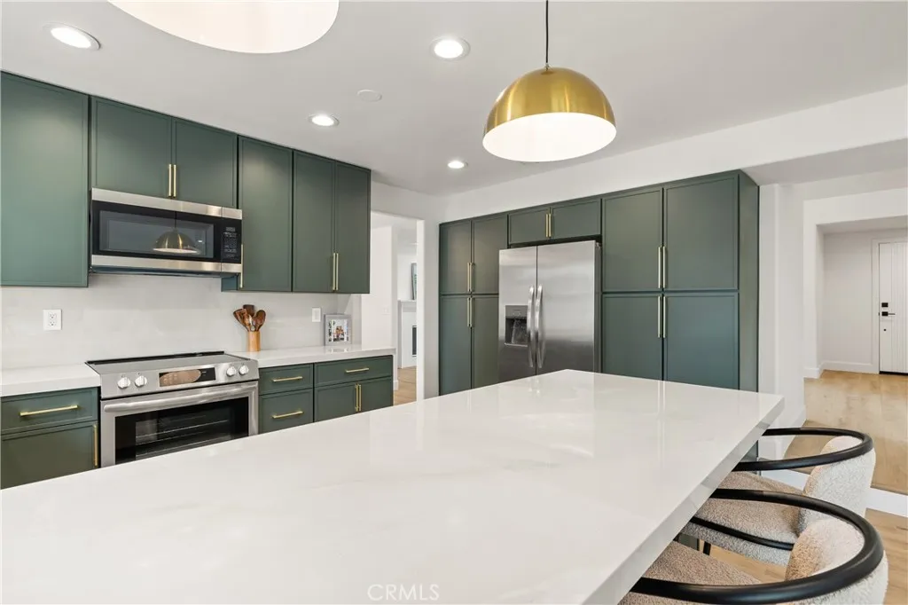 Additional image 41 of 5204 Ambridge Dr, Calabasas, CA 91301