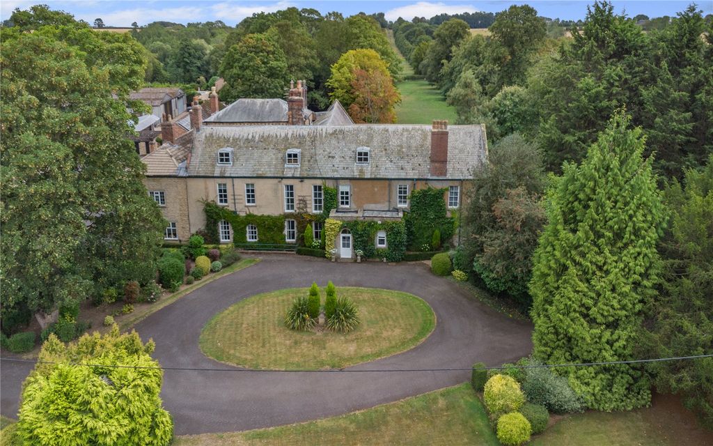 Additional image 2 of 5 bed detached house for saleBlyborough Hall, Blyborough, Gainsborough, Lincolnshire DN21