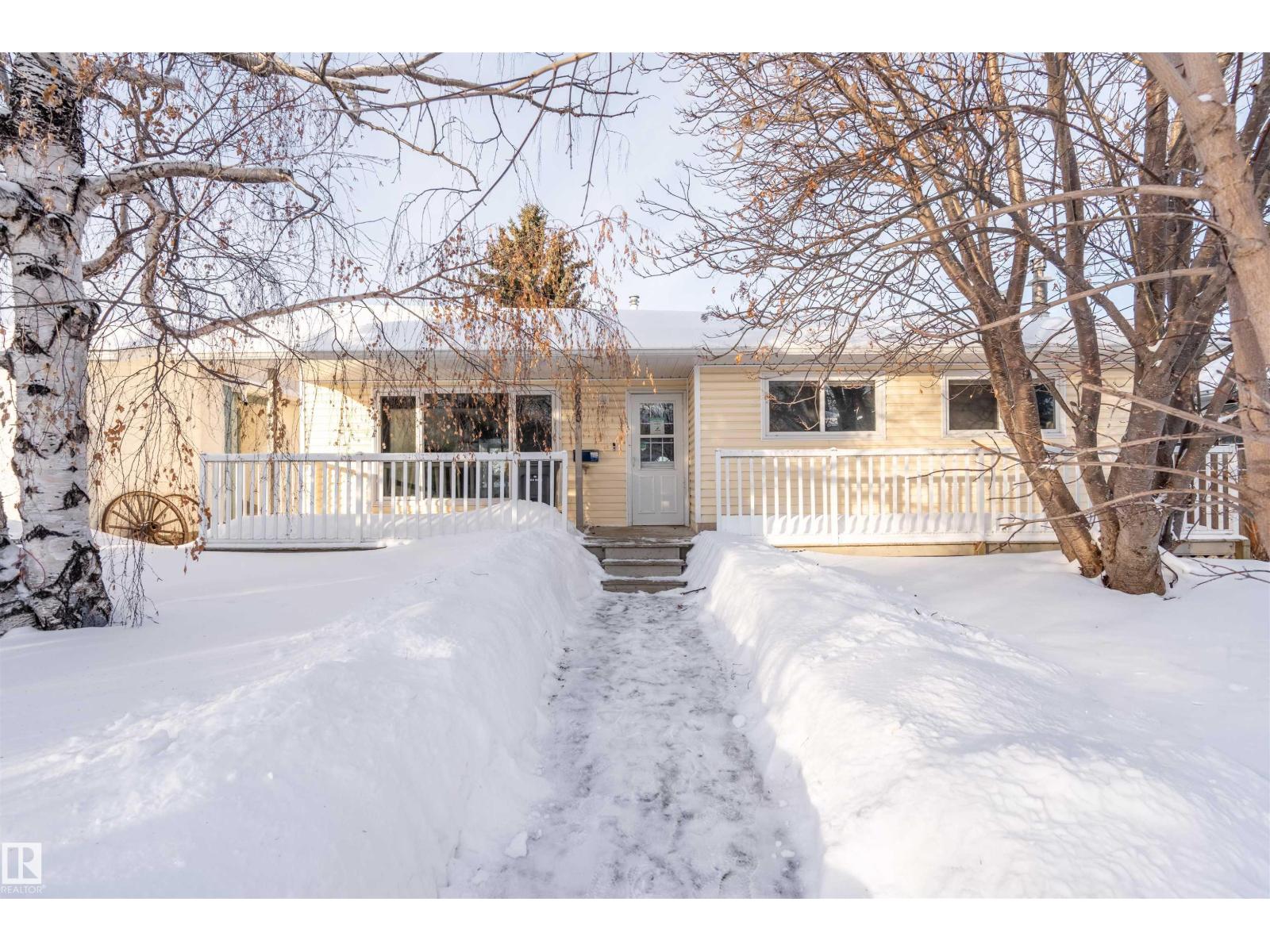 5020 43 Street, Cold Lake, AB, T9M2A1
