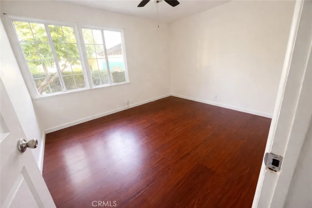 304 E Erna Ave, La Habra, CA 90631