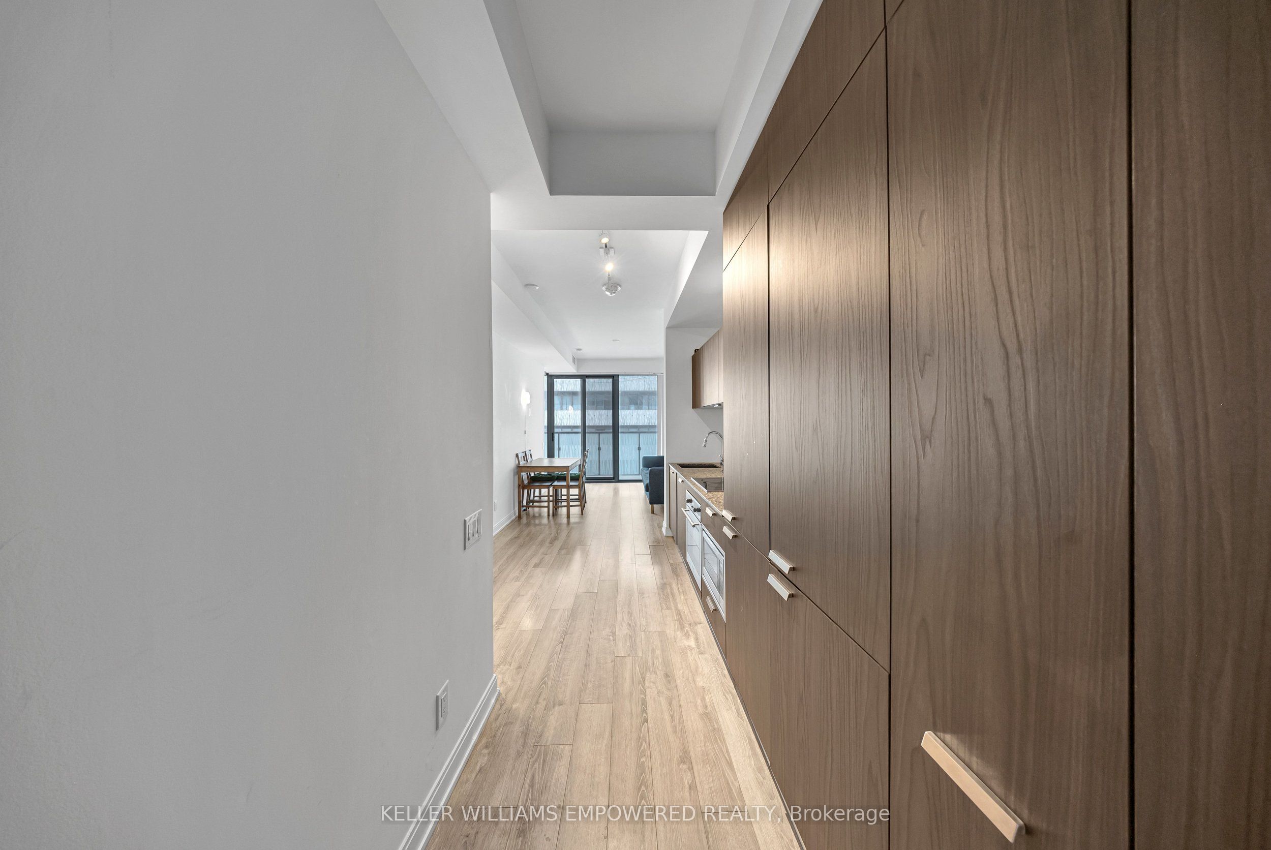 Additional image 6 of 3306-50 Charles Street E, Toronto, ON, M4Y 0C3