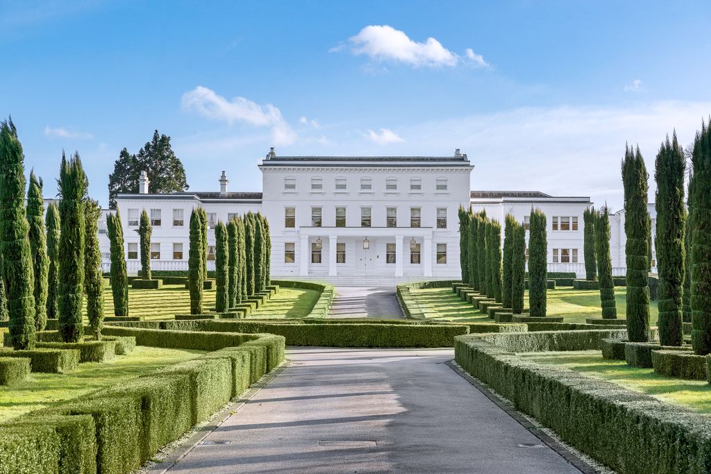 Additional image 3 of 13 bed detached house for saleWentworth Place, Chobham GU24