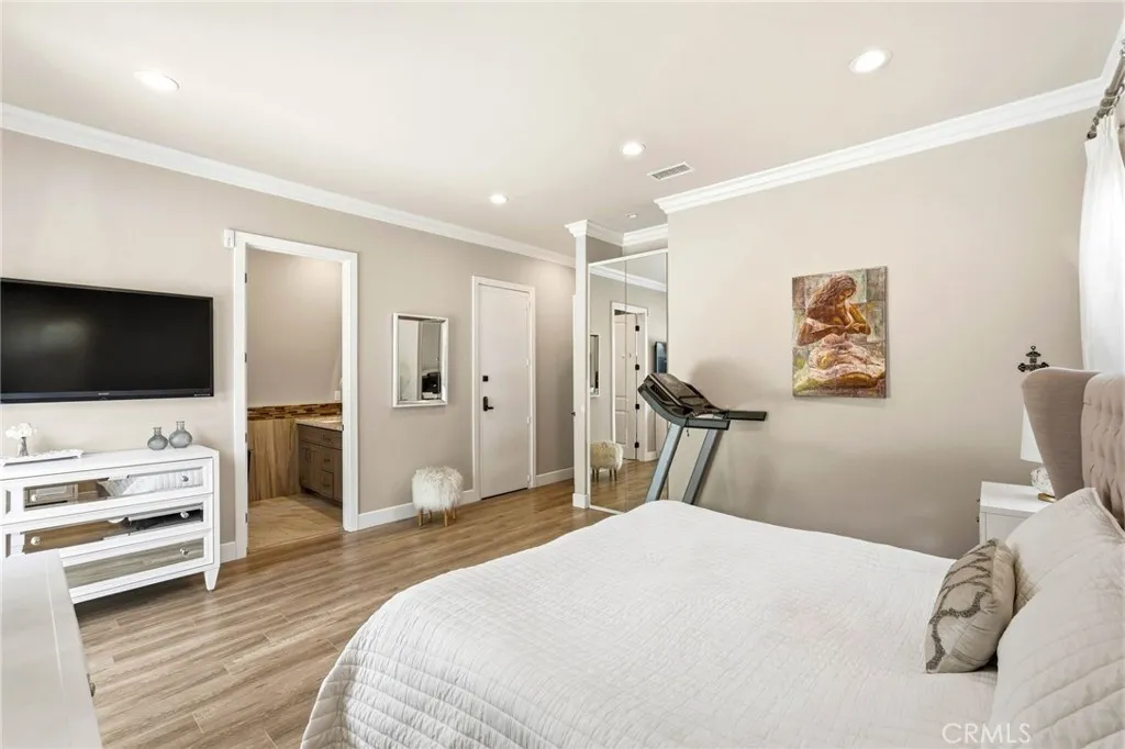 Additional image 76 of 6450 Teesdale Avenue, North Hollywood, CA 91606