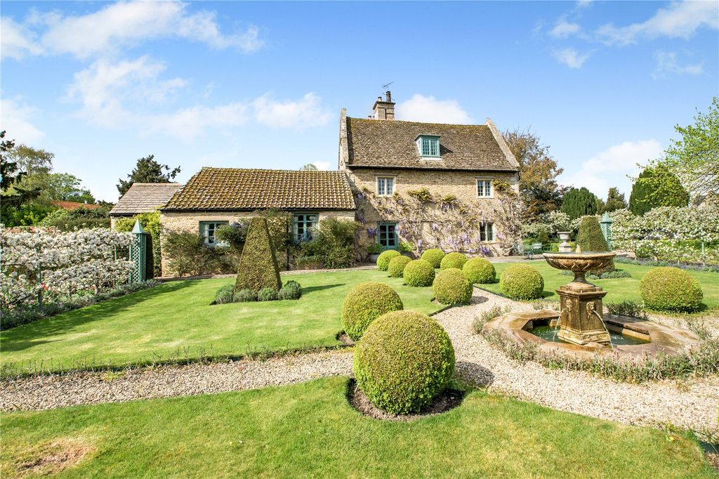 Additional image 23 of 5 bed detached house for saleTop End, Pytchley, Kettering, Northamptonshire NN14