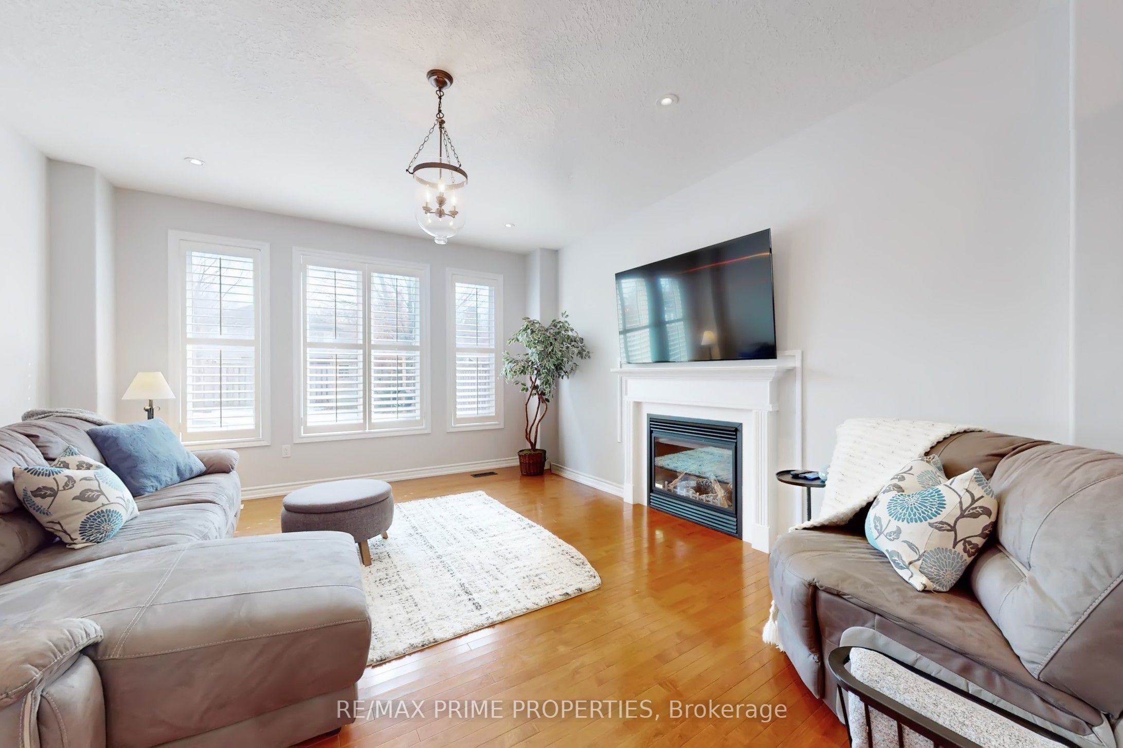 Additional image 2 of 947 Booth Avenue, Innisfil, ON, L9S 0A5