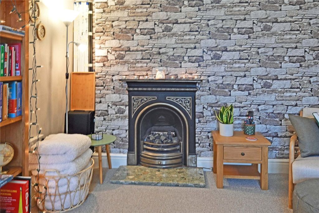 Additional image 3 of 2 bed flat for saleThe Beaufort, Temple Street, Llandrindod Wells LD1