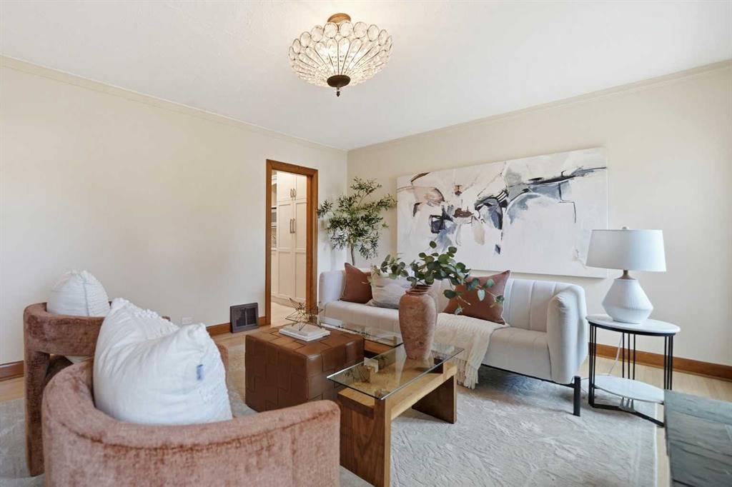 Additional image 6 of 2208 31 Street SW, Calgary, AB, T3E 2N4