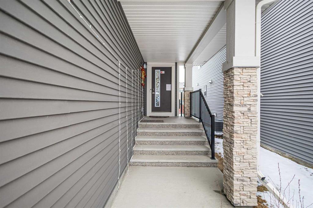 Additional image 2 of 469 Creekrun Crescent SW, Airdrie, AB, T4B 5J9
