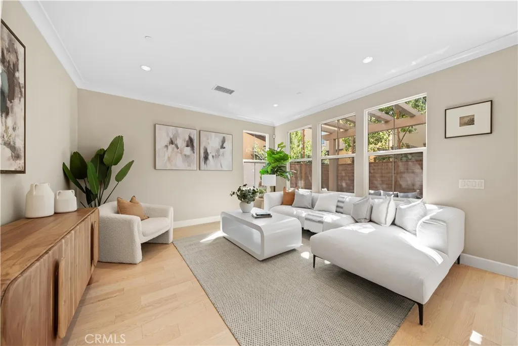 Additional image 66 of 257 Rodeo, Irvine, CA 92602