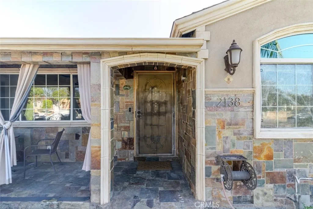 Additional image 4 of 2138 N Frederic Street, Burbank, CA 91504