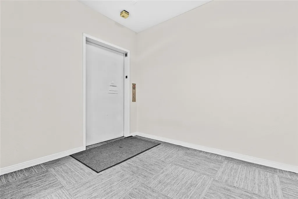 Additional image 36 of 16940 Chatsworth Unit 208, Granada Hills, CA 91344