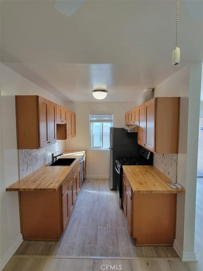 Additional image 17 of 591 South Street Unit 12, Glendale, CA 91202