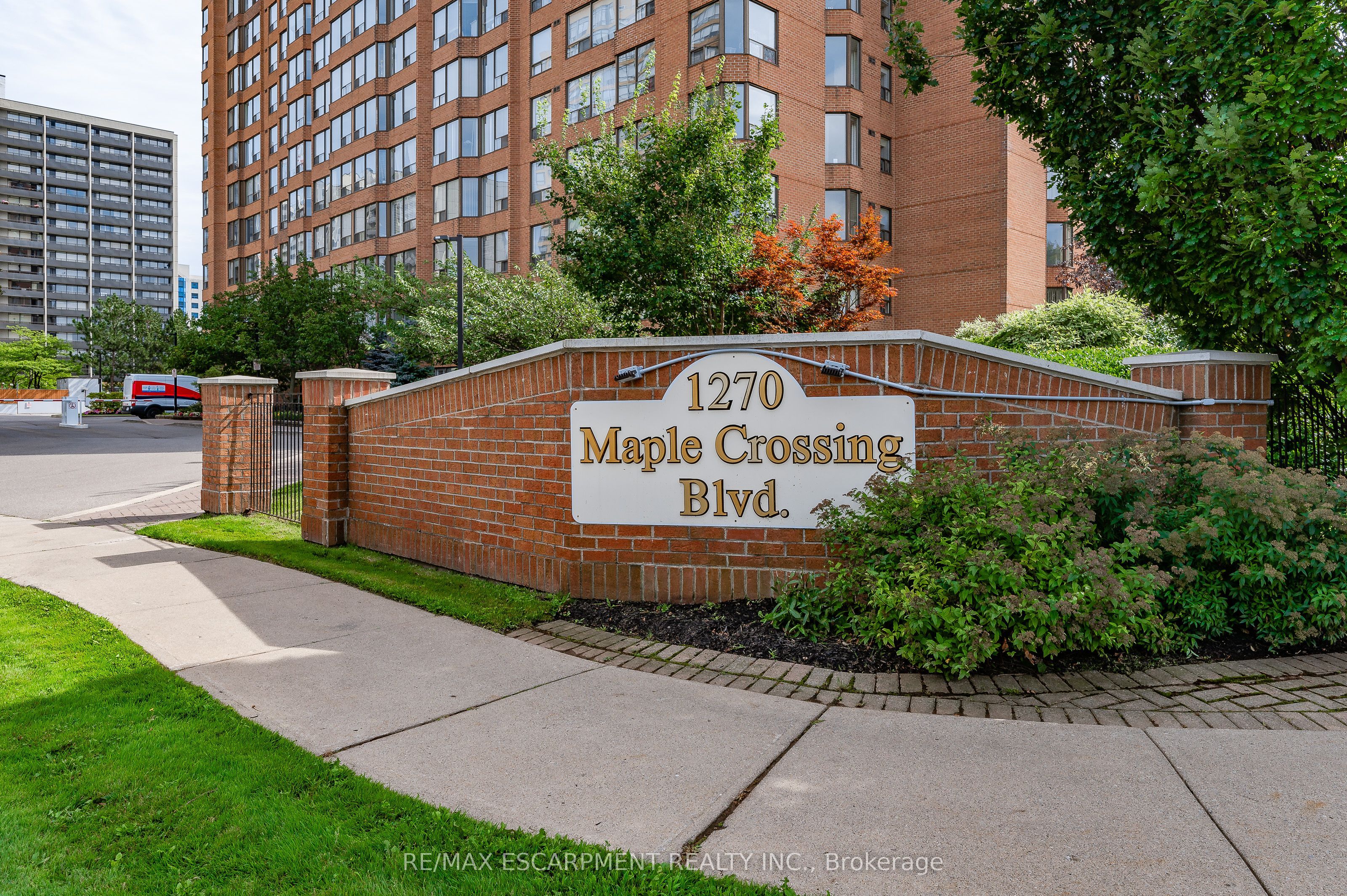 Additional image 3 of 808-1270 Maple Crossing Boulevard, Burlington, ON, L7S 2J3