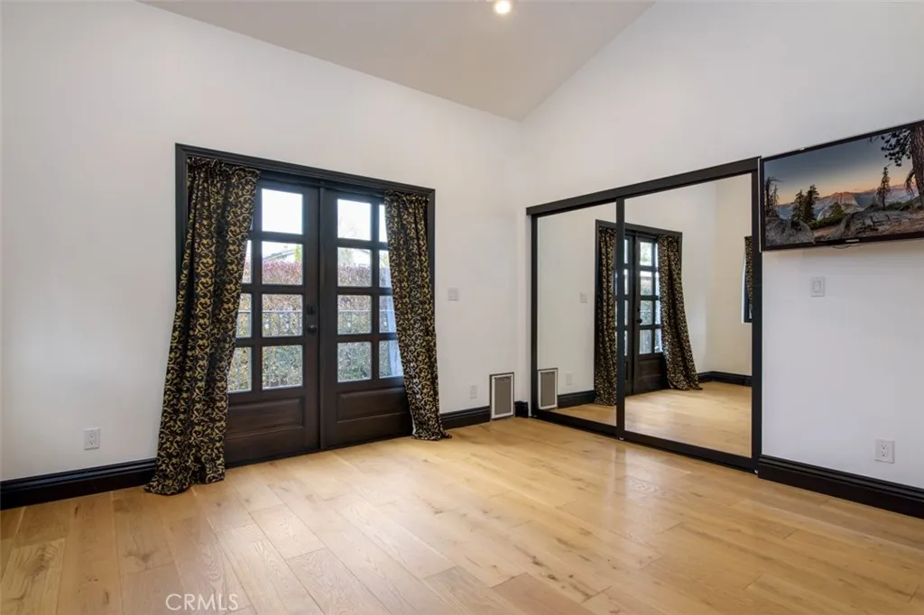 Additional image 12 of 199 N Myers Street, Burbank, CA 91506