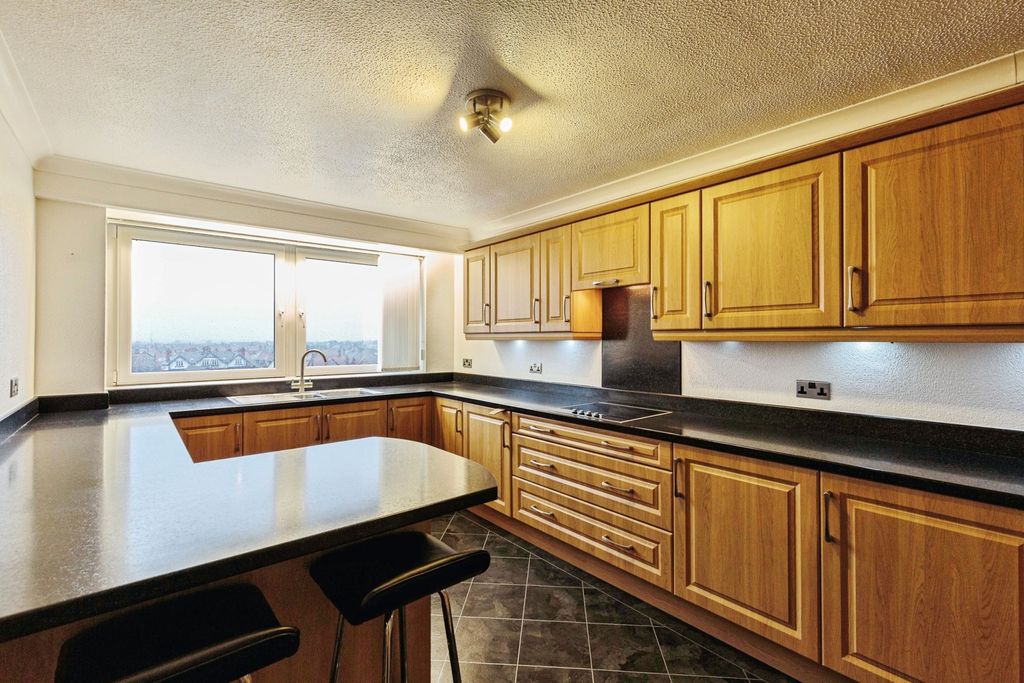 Additional image 12 of 2 bed flat for sale49 South Promenade, Lytham St. Annes, Lancashire FY8