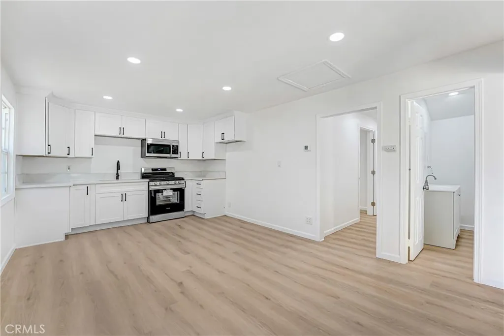 Additional image 7 of 10529 S Truro Ave, Inglewood, CA 90304