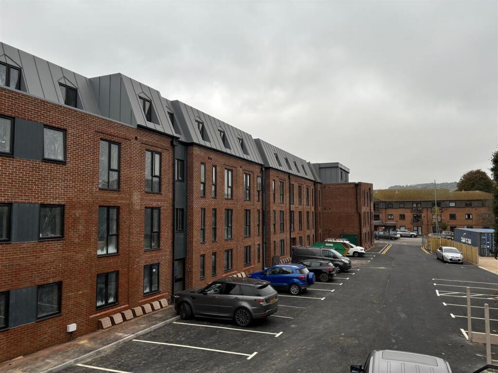 Additional image 5 of Coombe Valley Road, Dover