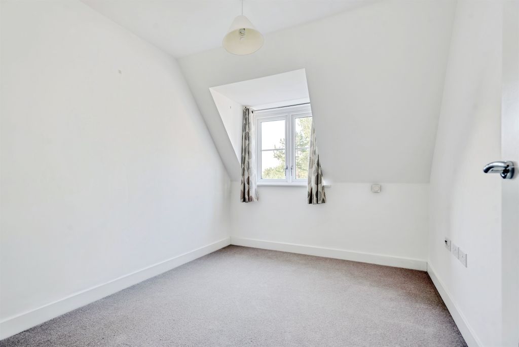 Additional image 9 of 2 bed flat for saleTumim Court, Wallingford OX10