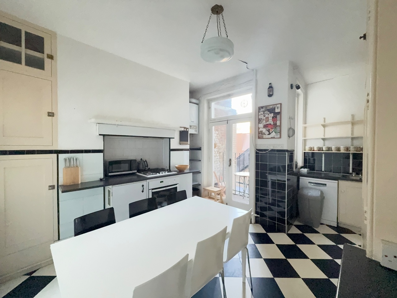 Room in a Shared Flat, Southampton Row, WC1B, N1 7GU