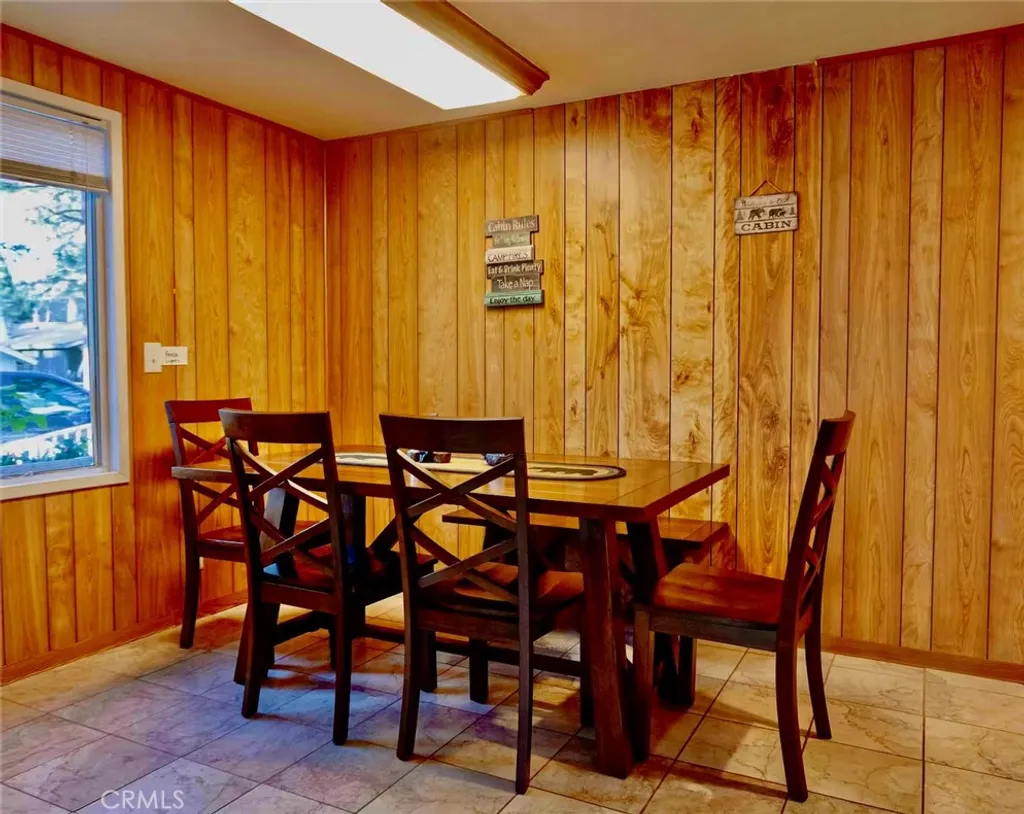 Additional image 6 of 336 W Sherwood Blvd, Big Bear City, CA 92314