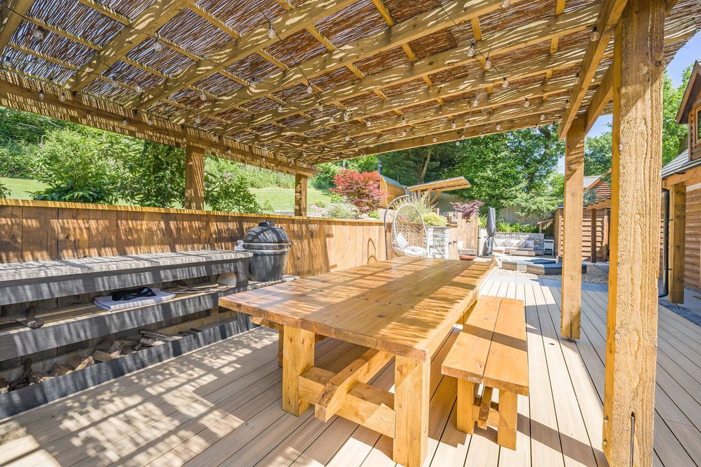 Additional image 34 of 5 bed detached house for saleOakmead Road, Llanharan, Pontyclun CF72