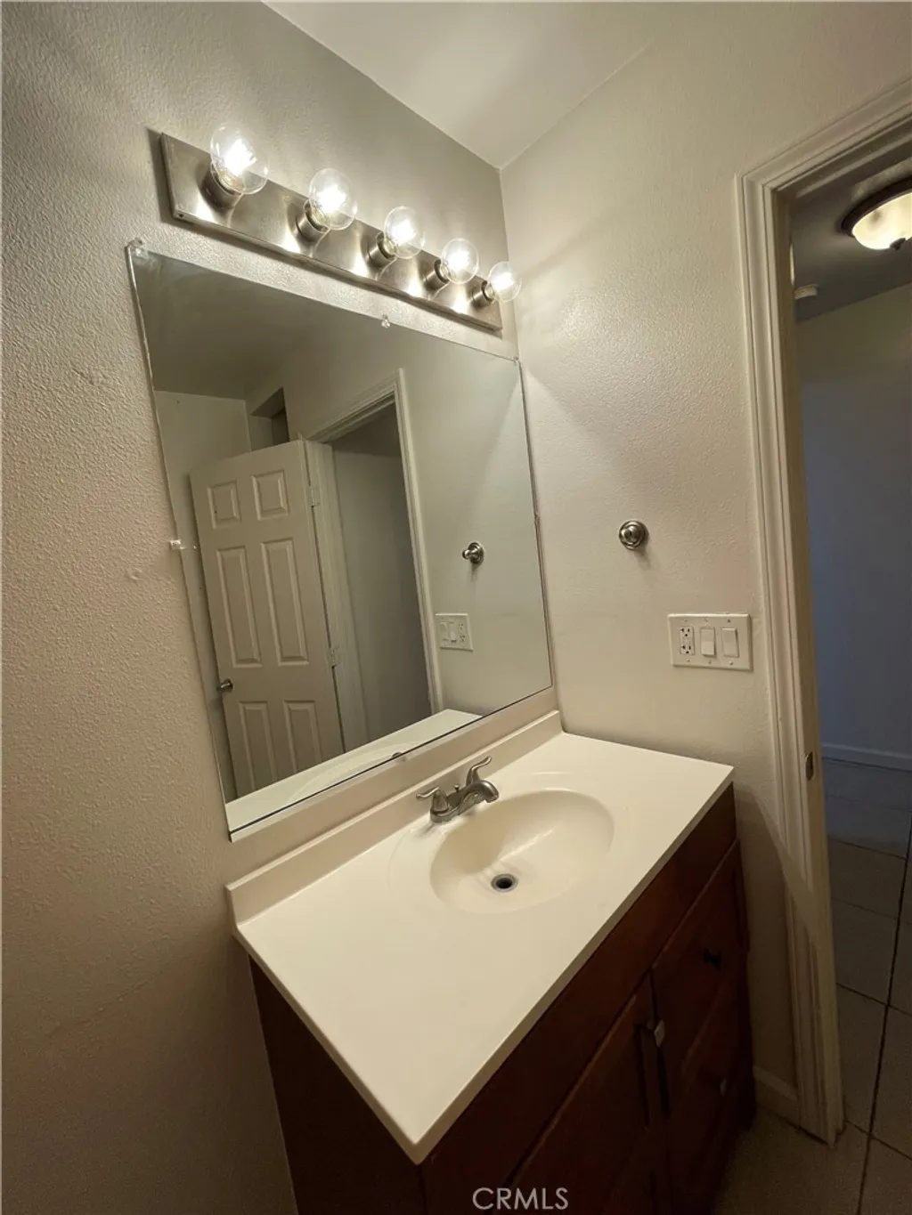 6141 Marbrisa Ave, Huntington Park, CA 90255