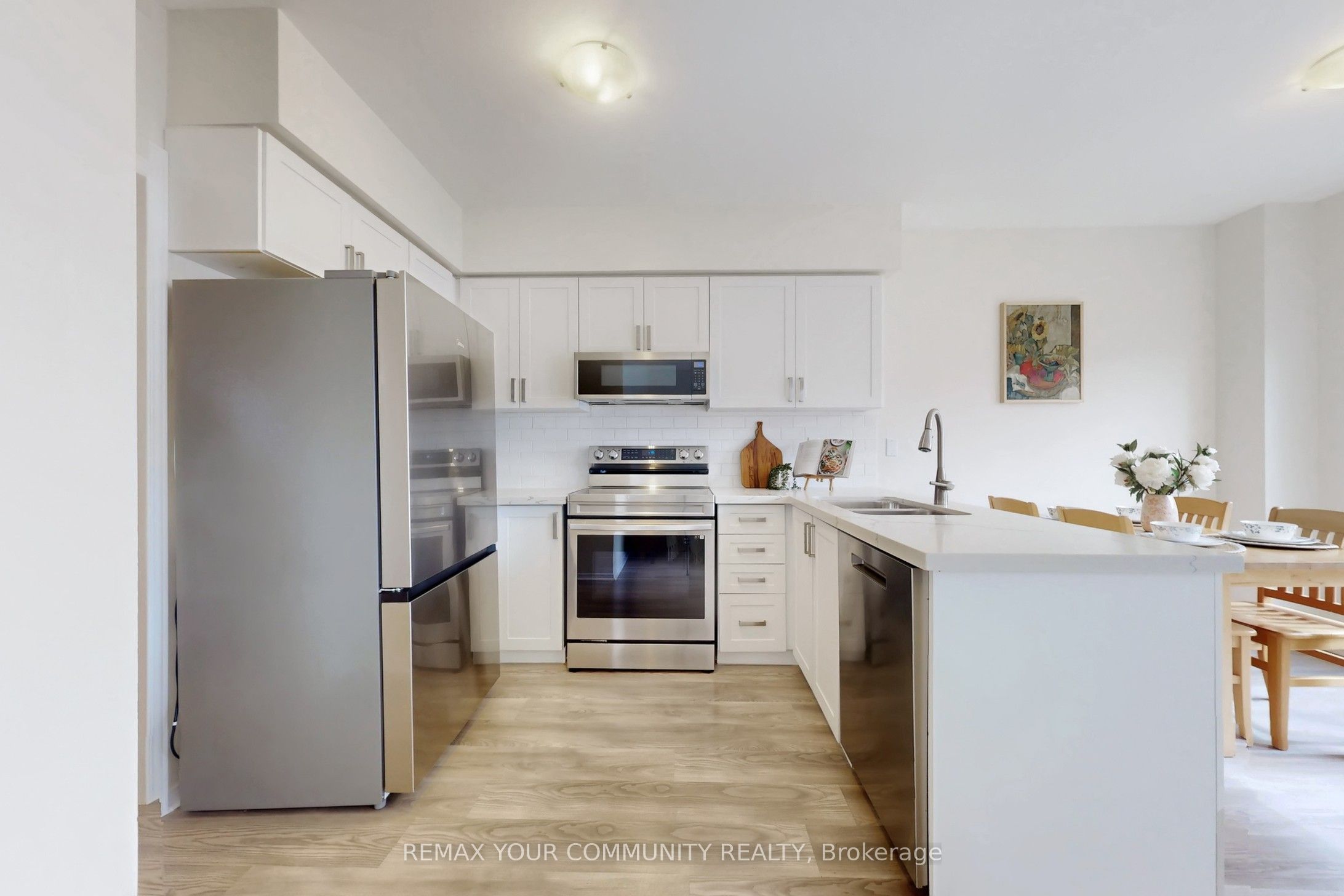 Additional image 6 of 219 Surgeoner Crescent, Newmarket, ON, L3X 2L1