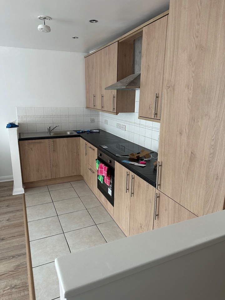 Additional image 4 of 1 Bed Flat, Hampton House, SW8, N1 7GU