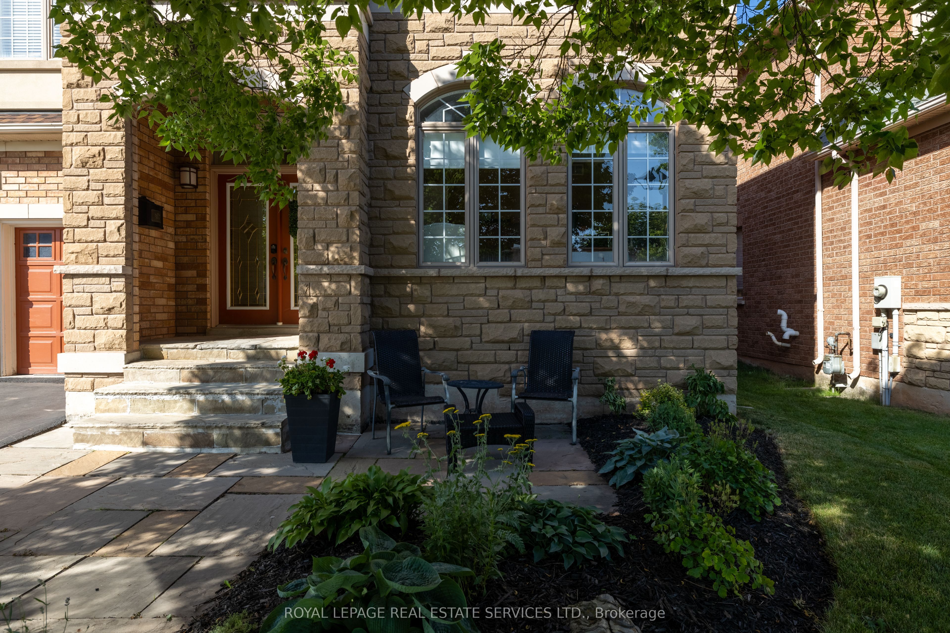 Additional image 3 of 2313 Coronation Drive, Oakville, ON, L6H 7N1