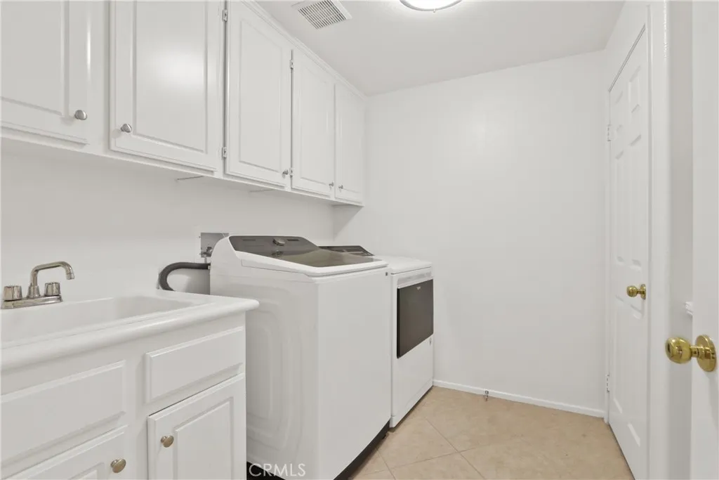 Additional image 23 of 29 Cabazon, Irvine, CA 92602
