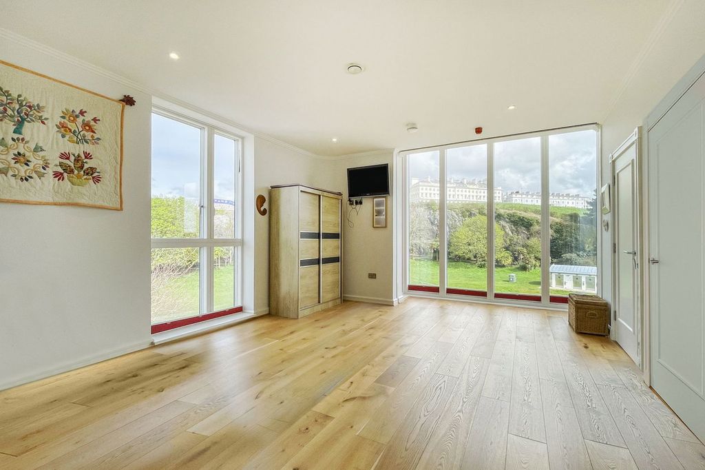 Additional image 11 of 3 bed flat for saleRivage, The Hoe, Plymouth, Devon PL1