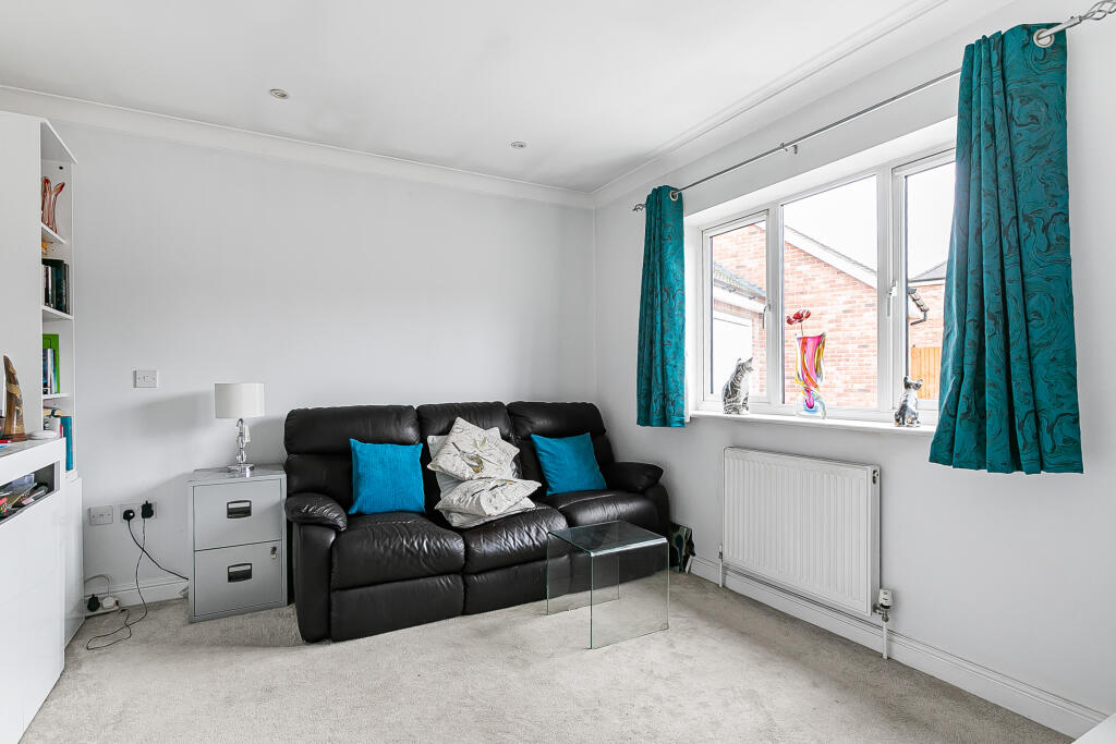 Additional image 4 of Maplefield, Park Street, St Albans, AL2