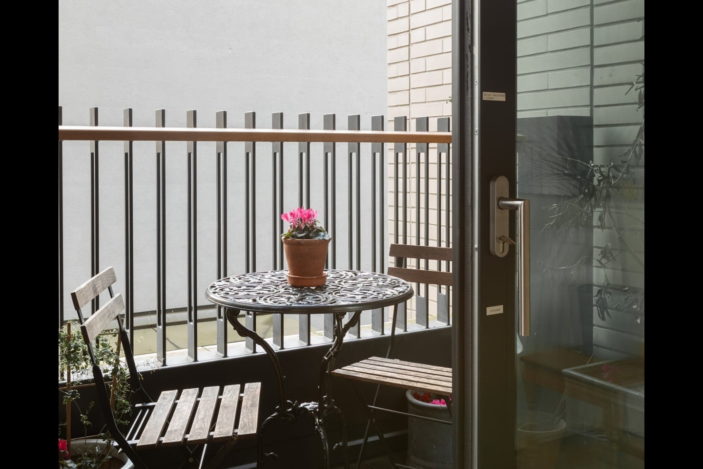 Additional image 5 of 1 Bed Flat, Newman Street, W1T, N1 7GU