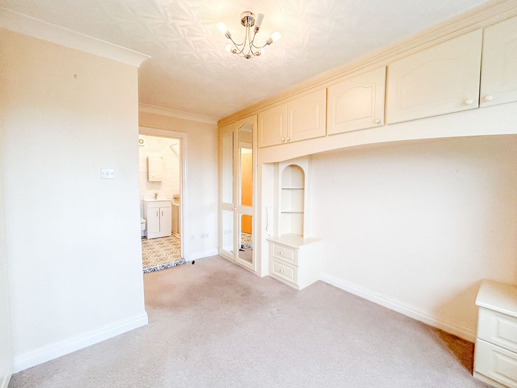 Additional image 9 of 2 bed flat for saleStow Park Circle, Evergreen NP20