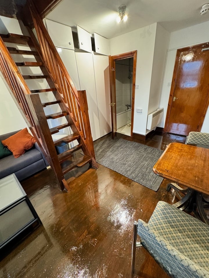 Additional image 4 of 1 Bed Flat, Harrington Square, NW1, N1 7GU