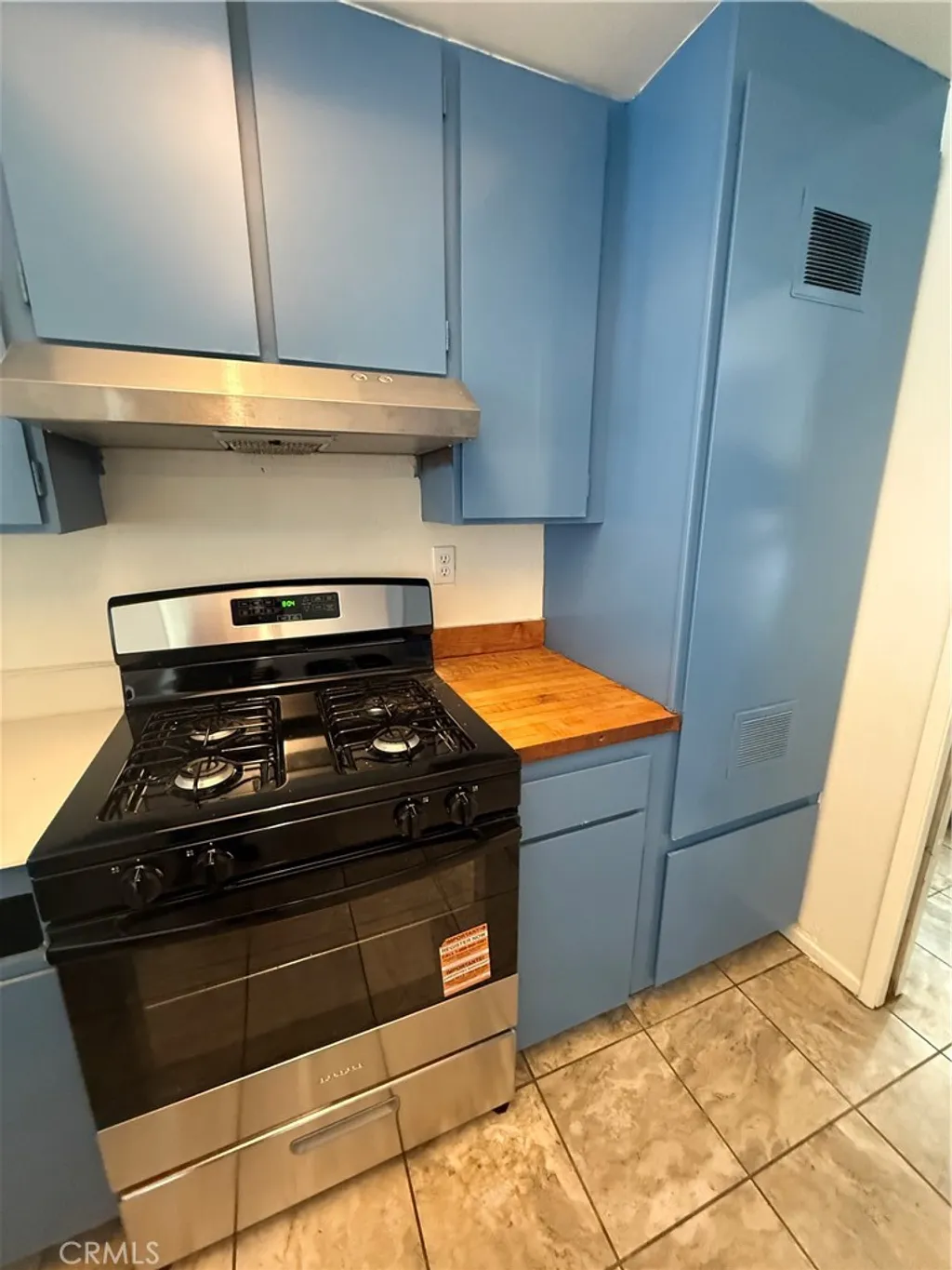 Additional image 3 of 10831 Pine St, Los Alamitos, CA 90720