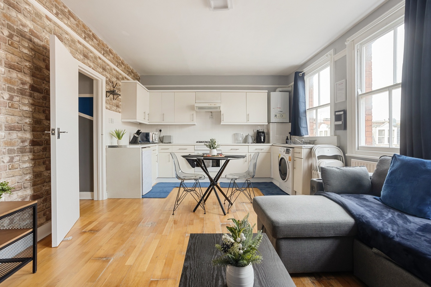 Additional image 5 of 2 Bed Semi-Detached House, Brick Lane, E1, N1 7GU