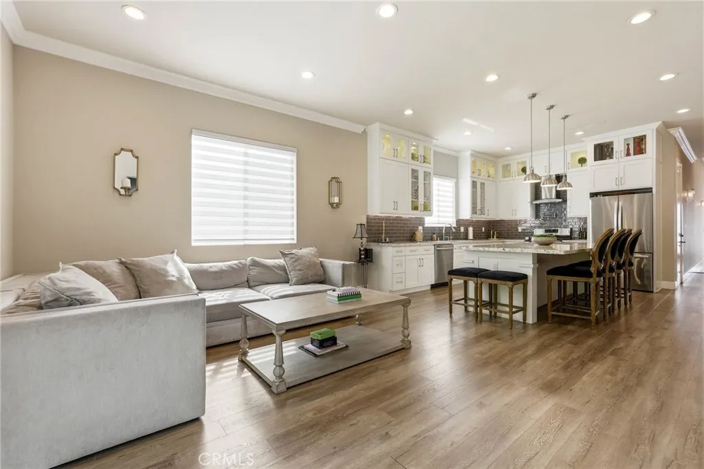 Additional image 69 of 6450 Teesdale Avenue, North Hollywood, CA 91606