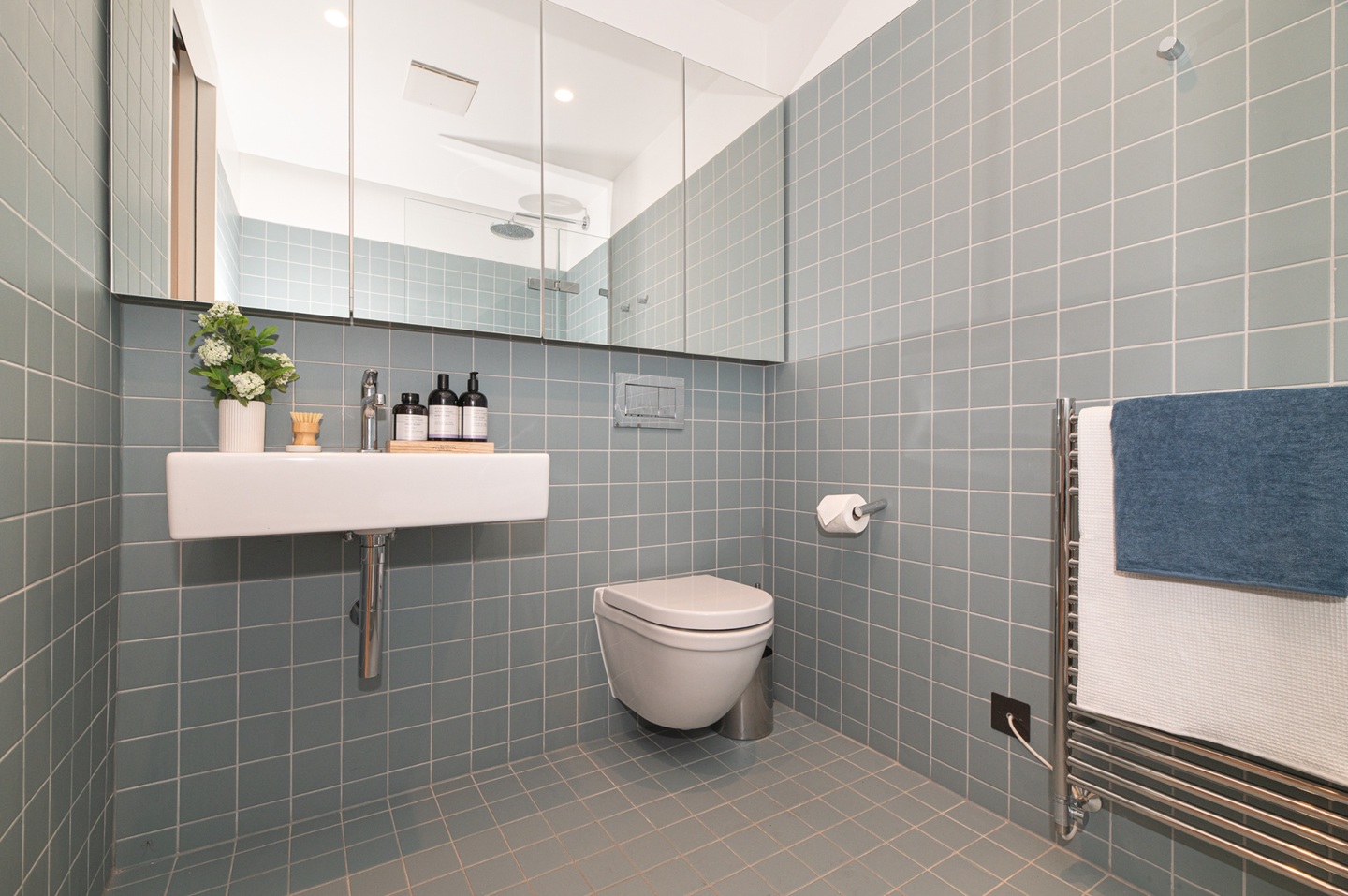 Additional image 24 of 2 Bed Flat, Albert Hall Mansions, SW7, N1 7GU