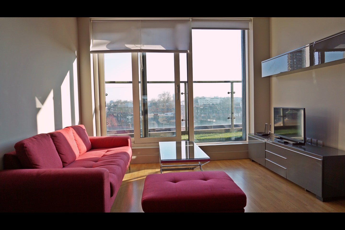 Additional image 2 of 1 Bed Flat, Peninsula Apartments, W2, N1 7GU