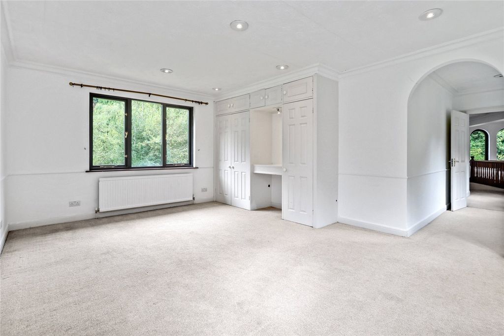 Additional image 11 of Land for saleEast Road, St George's Hill KT13