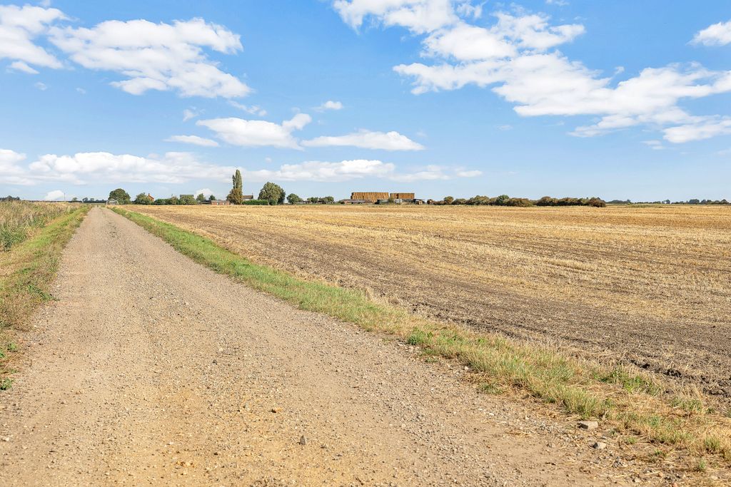 Additional image 11 of 2 bed bungalow for saleLand At Morton Fen, Morton, Bourne, Lincolnshire PE10