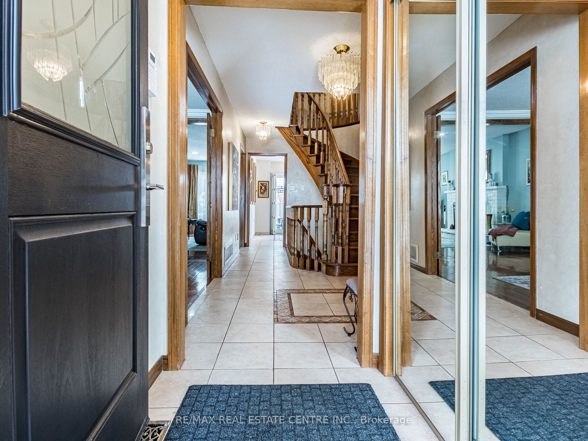 Additional image 4 of 9 Turtlecreek Boulevard, Brampton, ON, L6W 3Y4