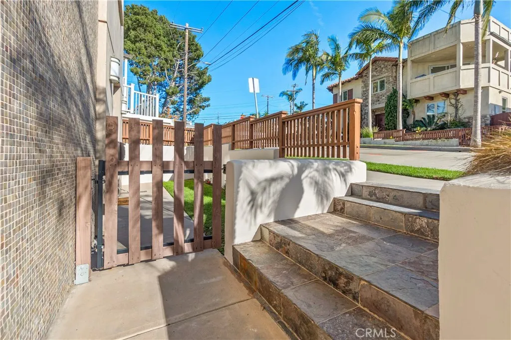 Additional image 65 of 1077 10th Street, Hermosa Beach, CA 90254