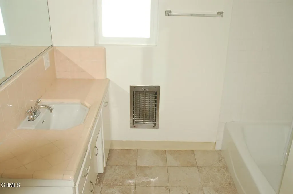 Additional image 11 of 719 W Camino Real Avenue Unit B, Arcadia, CA 91007